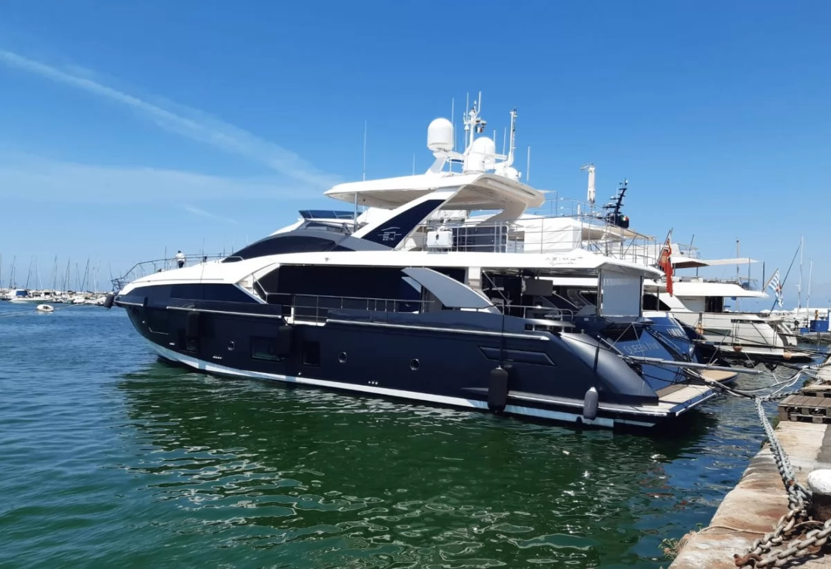 Azimut Grande 27